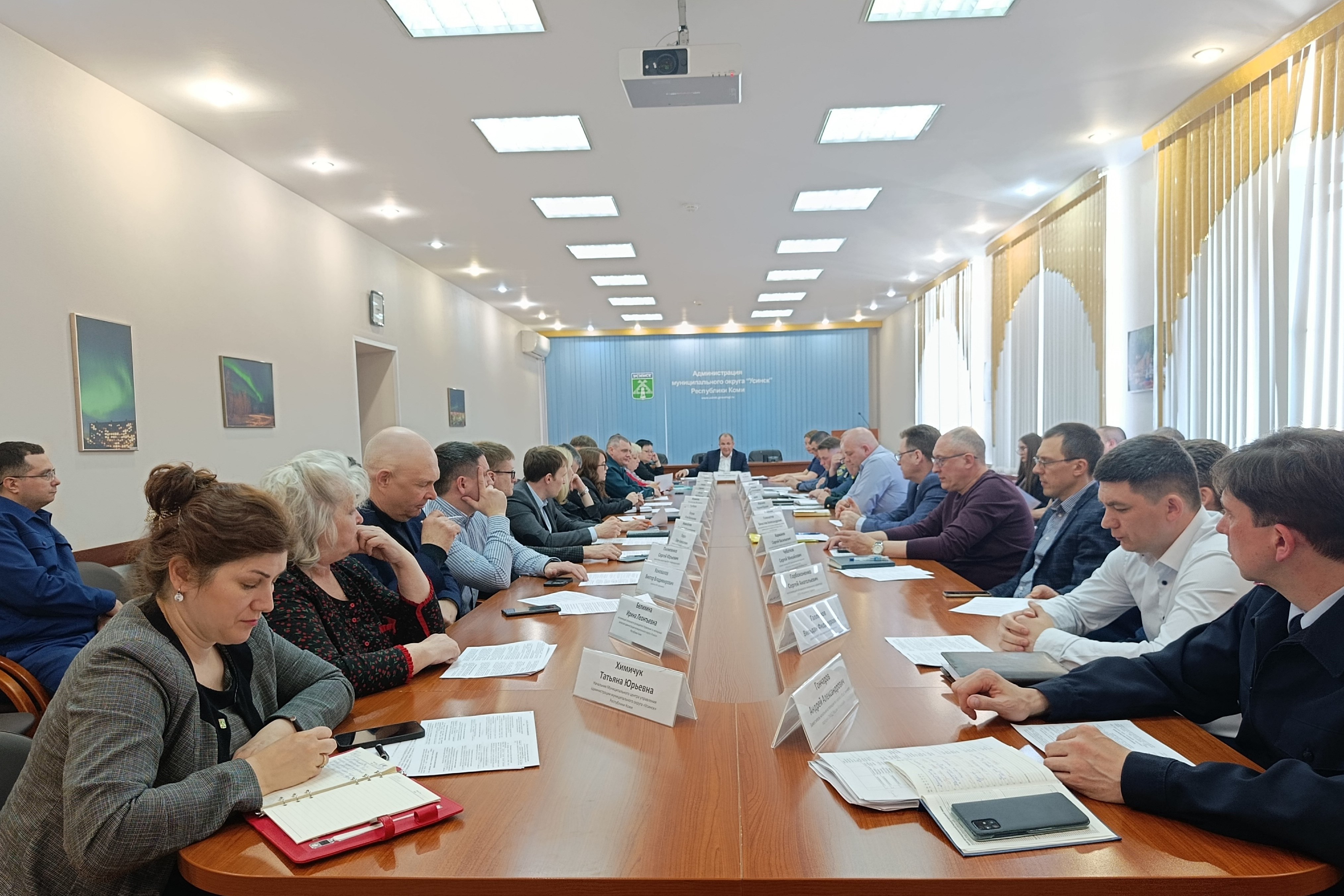 В администрации прошло заседание комиссии по предупреждению и ликвидации чрезвычайных ситуаций и обеспечению пожарной безопасности.