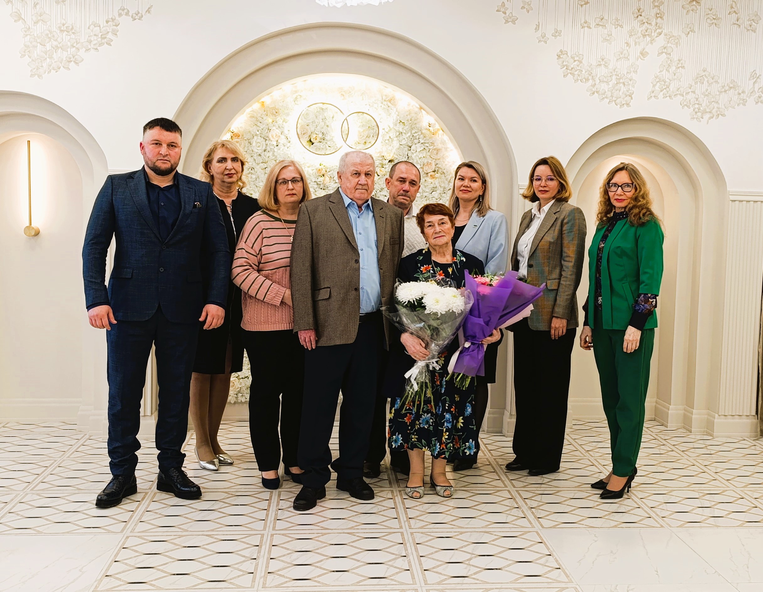 55 лет тепла и уюта одной семьи.