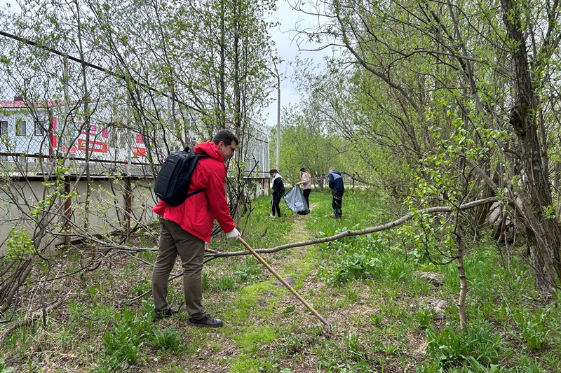 В Усинске прошел второй этап городского субботника.