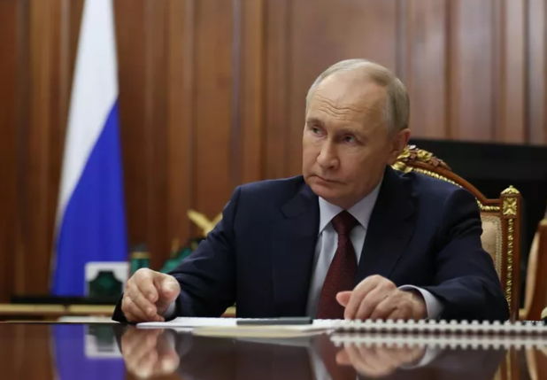 Владимир Владимирович Путин.