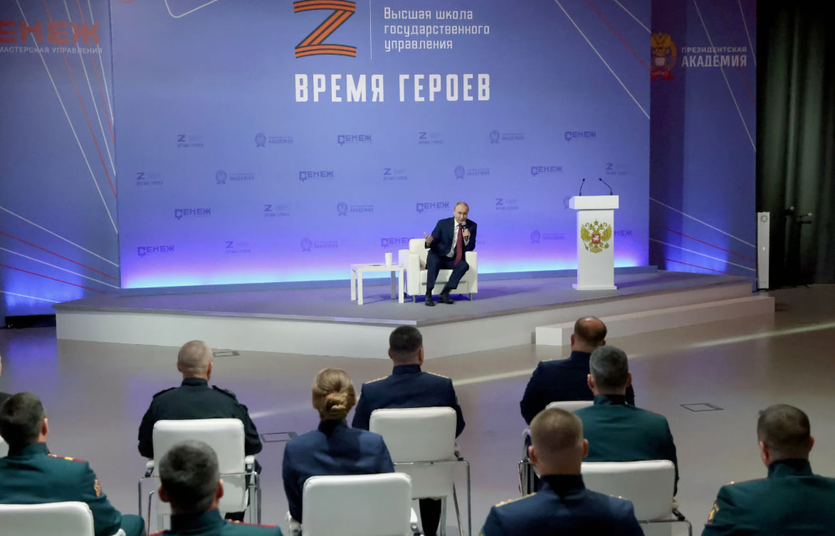 От Пушкина к единству: как День русского языка и День России укрепляют общенациональные связи.