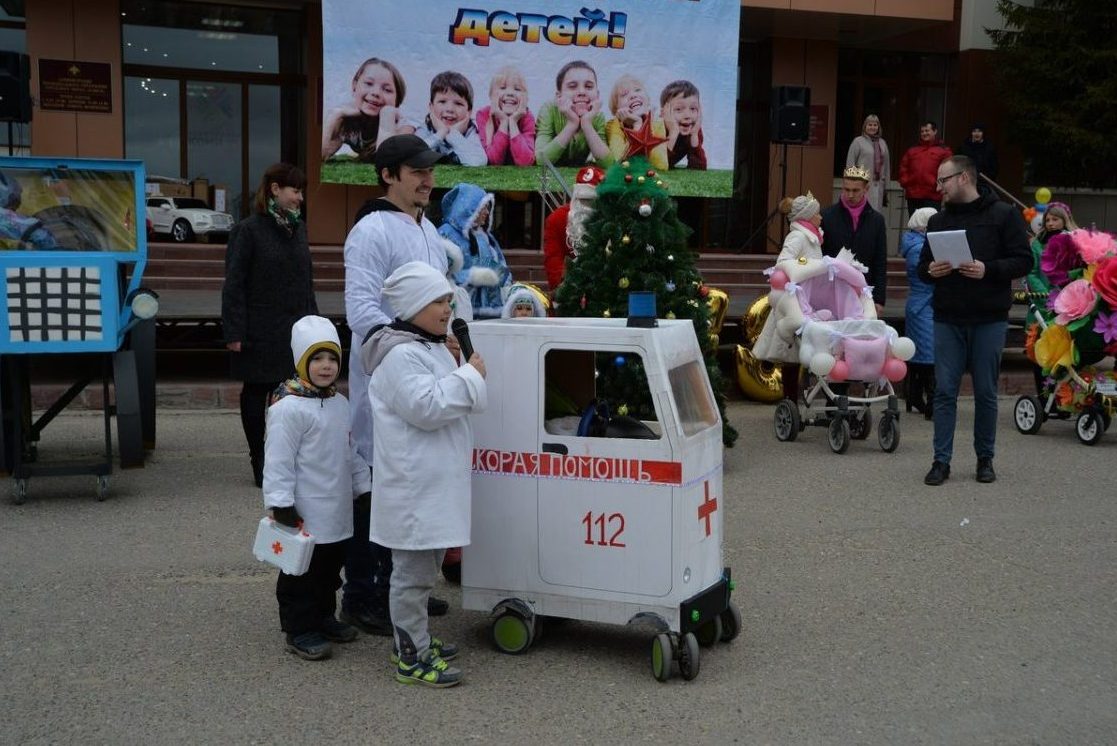 Уважаемые мамы, папы, дедушки и бабушки!.