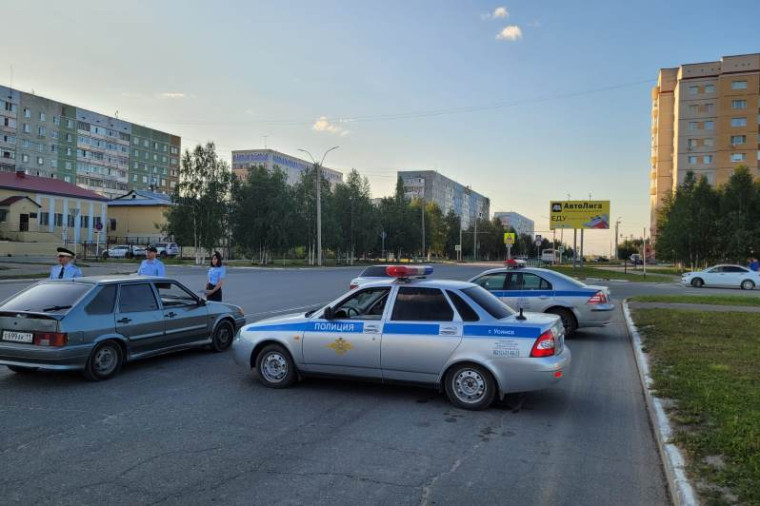 В Усинске прошло профилактическое мероприятие «Антимошенник». В Усинске прошло профилактическое мероприятие «Антимошенник».