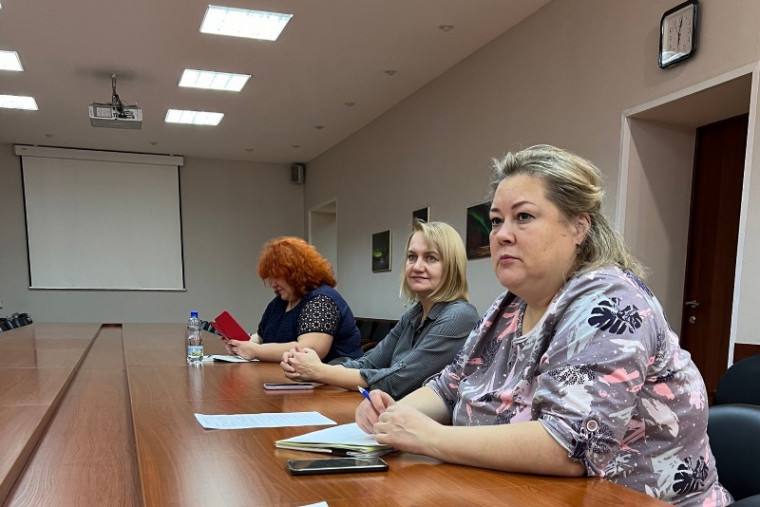Представители Общественного совета Усинска обсудили вопросы развития спорта. Представители Общественного совета Усинска обсудили вопросы развития спорта.