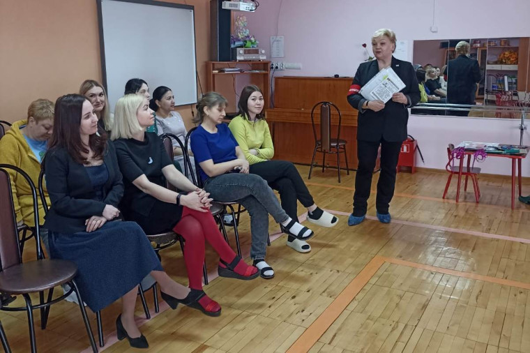 Добровольная народная дружина предупреждает усинцев о мошенниках. Добровольная народная дружина предупреждает усинцев о мошенниках.