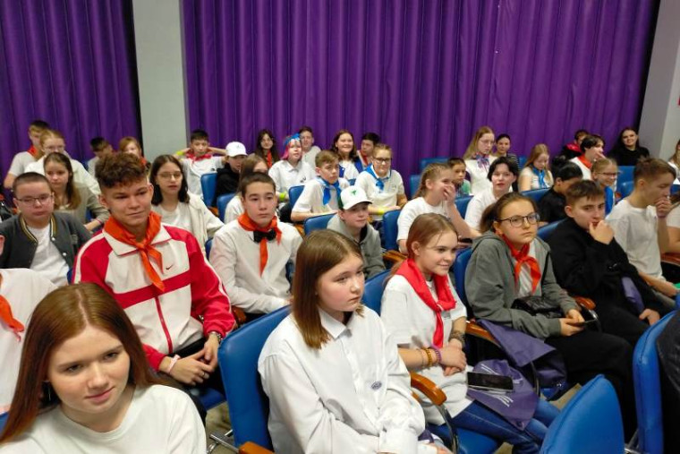 В Усинске открылся III Межмуниципальный слёт «Дети Приполярья». В Усинске открылся III Межмуниципальный слёт «Дети Приполярья».