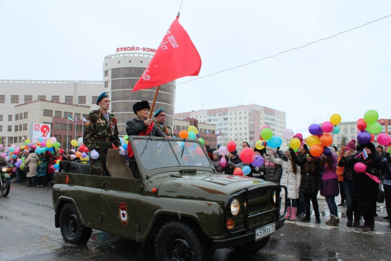 ветеран на параде.