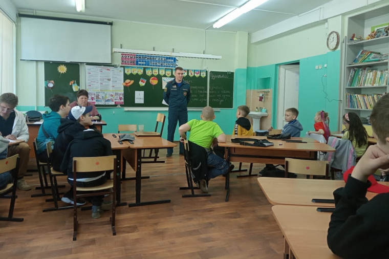 Беседа с детьми о мерах пожарной безопасности в летний период.