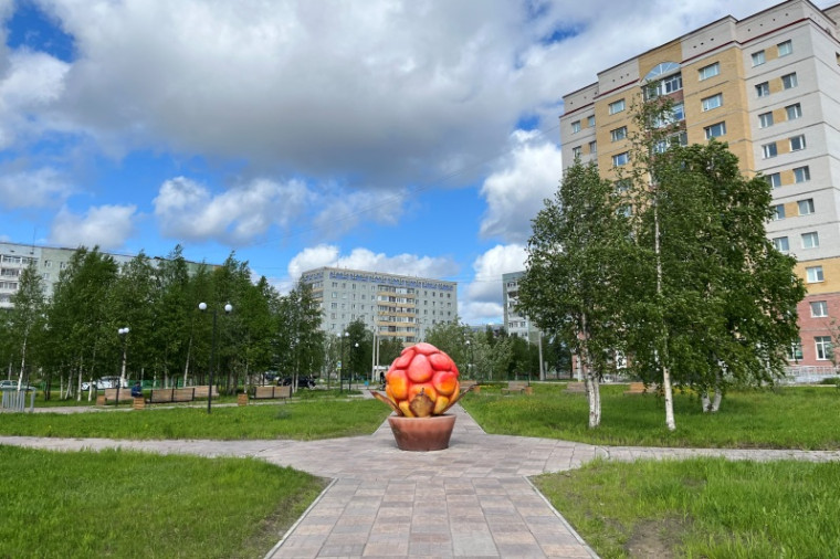 Благодаря национальному проекту «Жильё и городская среда» в Усинске благоустроили более десяти общественных территорий.